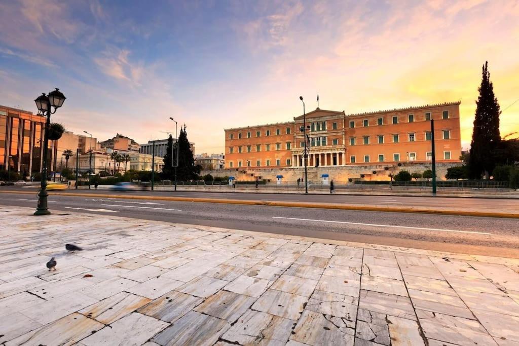 Luminous Studio In Plaka, Next To Syntagma Atenas Exterior foto